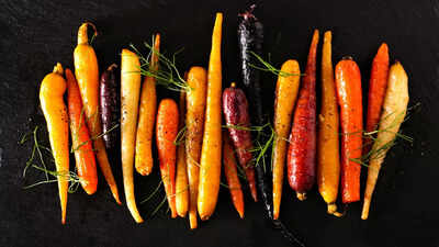 Difference between black and red carrot