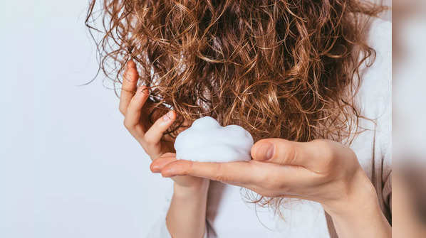 Finish with hair mousse